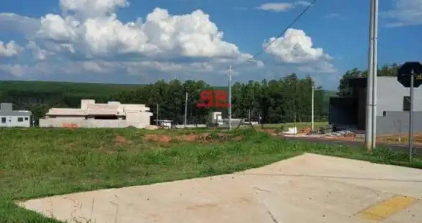 Terreno em condomínio fechado à venda no Residencial Villa de Leon, Piratininga 