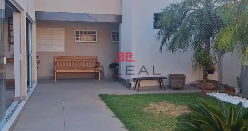 Casa com 3 quartos à venda no Jardim Ouro Verde, Bauru 