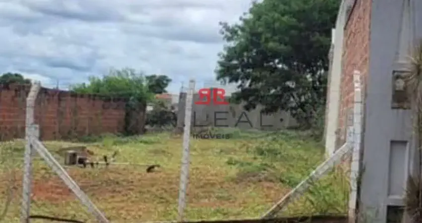 Terreno à venda na Cidade Jardim, Bauru 