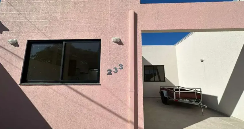 Casa para Venda em Guarapuava, Boqueirão, 3 dormitórios, 1 suíte, 1 banheiro, 2 vagas