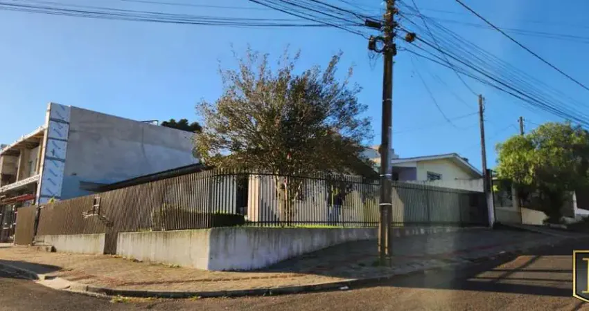 Casa para Venda em Guarapuava, Bonsucesso, 3 dormitórios, 2 banheiros, 1 vaga