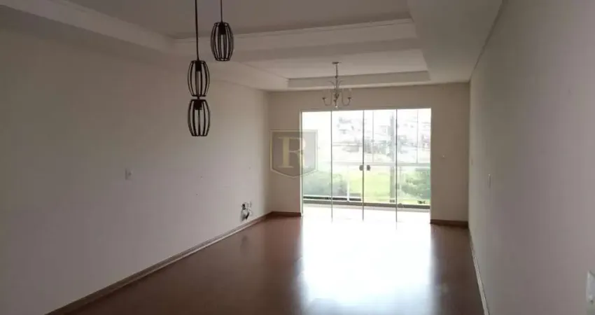 Apartamento para Venda em Guarapuava, Santana, 3 dormitórios, 1 suíte, 2 banheiros, 2 vagas
