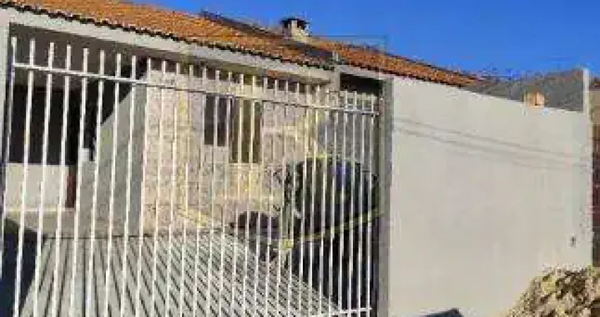 Casa para Venda em Ponta Grossa, Boa Vista, 2 dormitórios, 1 banheiro, 1 vaga