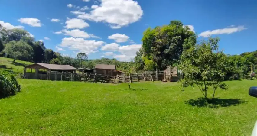 Chácara / sítio à venda no Palmeirinha, Guarapuava 