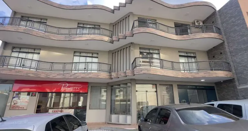 Imóvel Comercial para Locação em Guarapuava, Centro, 1 banheiro, 1 vaga