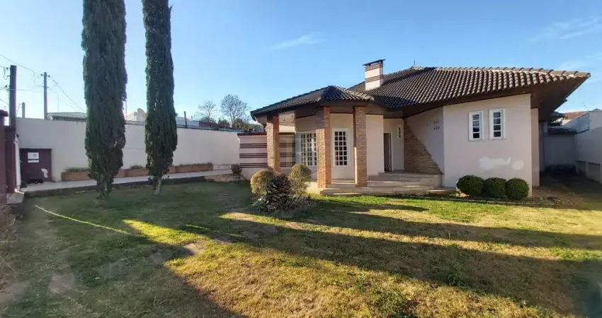 Casa para Venda em Guarapuava, Santana, 3 dormitórios, 1 suíte, 2 vagas