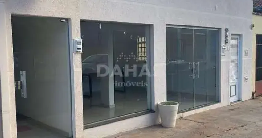 Casa comercial à venda no Centro, Barretos 