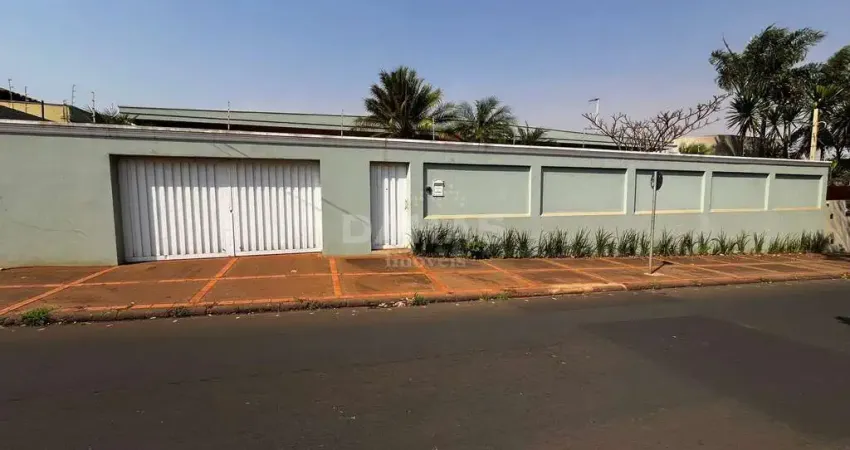 Casa com 5 quartos à venda no Centro, Barretos 