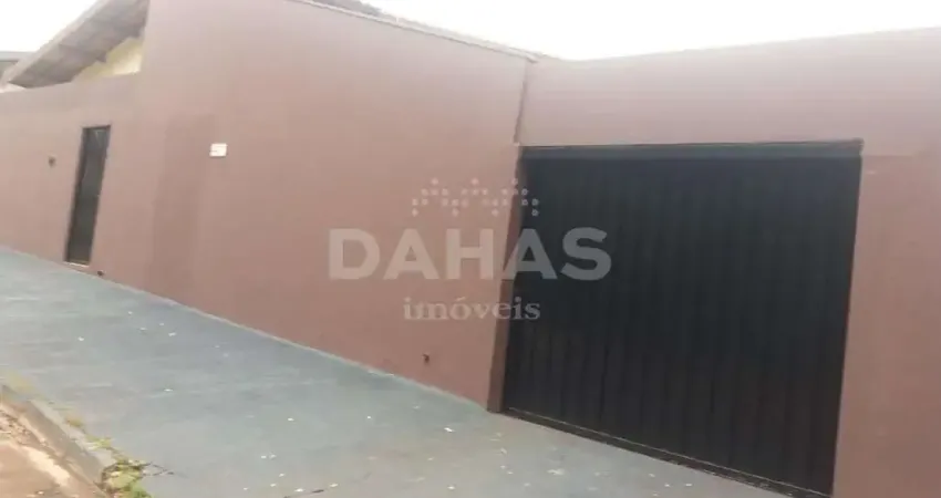 Casa com 3 quartos à venda no Centro, Barretos