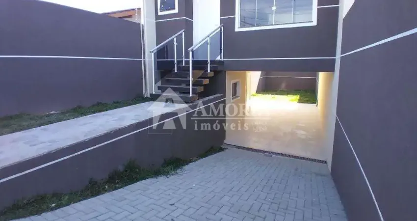 Sobrado à venda, fazendinha, curitiba - pr com quintal, 3 dormitórios 1 suite.