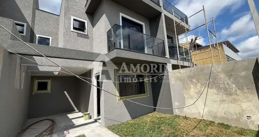 Sobrado com 122,88 m , 3 dormitórios 1 suite , sacada, aceita imóvel.