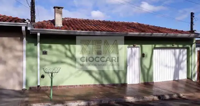 Apartamento 03 Dorm. em Centro   -  São Simão