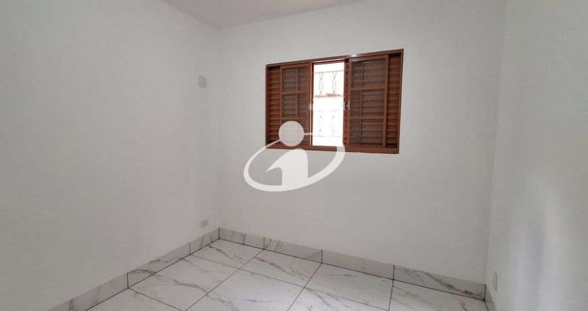 Apartamento com 3 quartos para alugar no Alto Umuarama, Uberlândia 