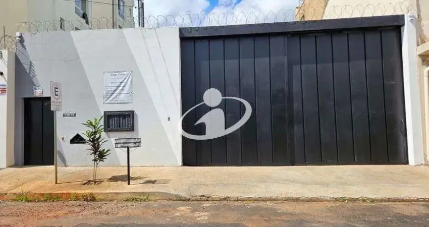 Sala comercial para alugar em Saraiva, Uberlândia 