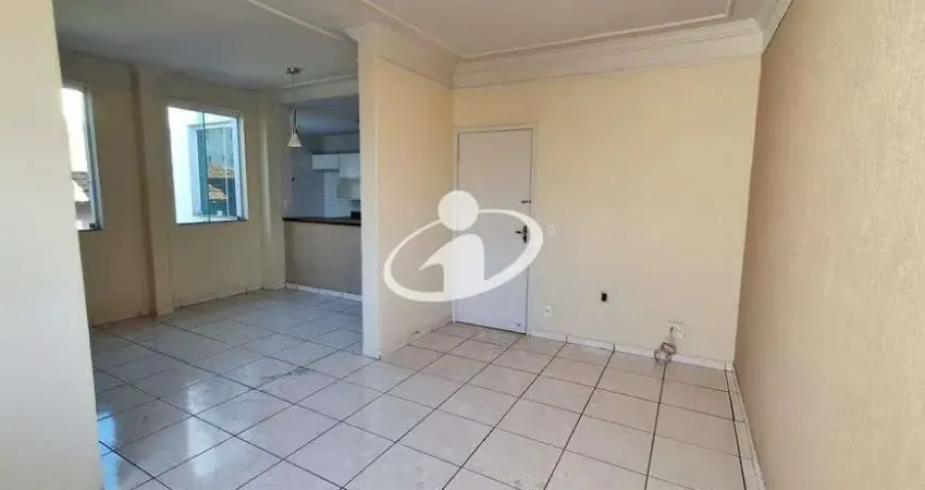 Apartamento com 3 quartos para alugar no Maracanã, Uberlândia 