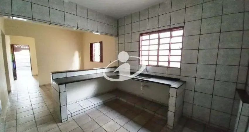 Casa com 3 quartos para alugar no Jardim das Palmeiras, Uberlândia 