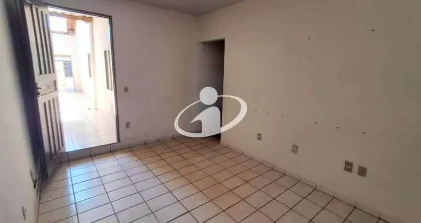 Casa com 3 quartos para alugar no Pampulha, Uberlândia