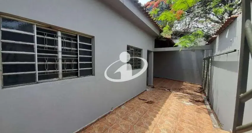 Casa com 7 quartos para alugar na Cidade Jardim, Uberlândia 