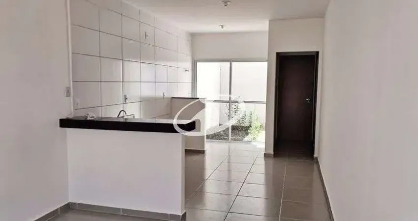 Casa com 2 quartos para alugar no Residencial Pequis, Uberlândia 