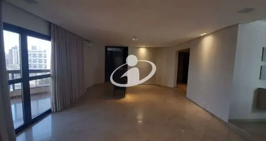 Apartamento com 4 quartos para alugar no Centro, Uberlândia