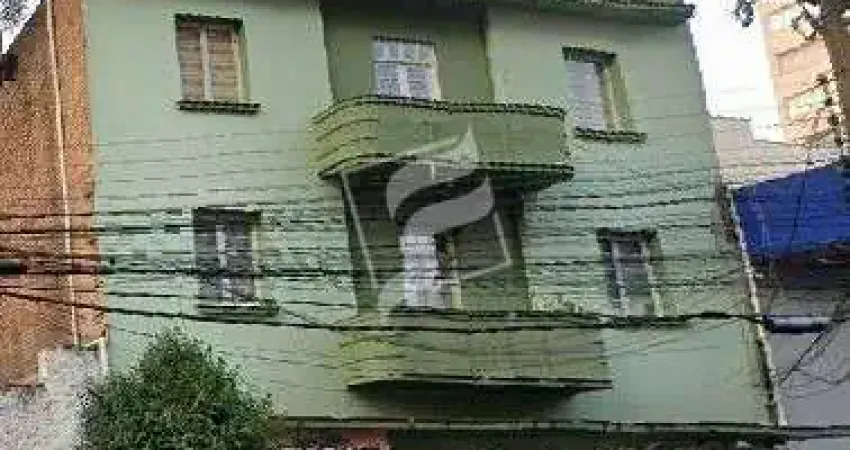 Aluguel - Apartamentos - 3 dormitórios - Centro - Caxias do Sul - RS