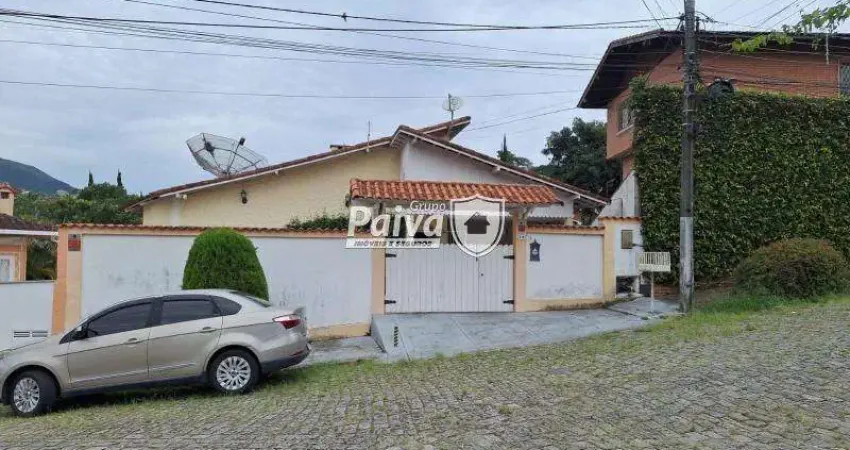 Casa com 4 quartos à venda no Iucas, Teresópolis 