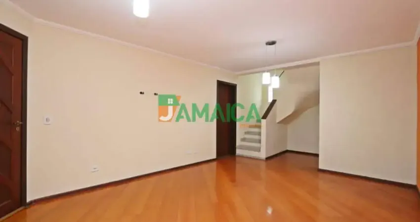 Sobrado à Venda -148m² 3 quartos, 1 suíte- Rua Ana Berta Roskamp, Jardim das Américas - 4837