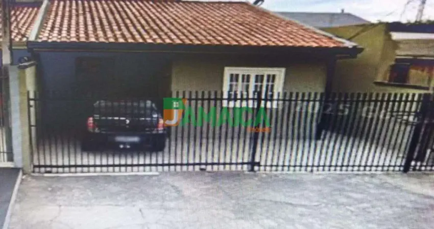 Casa com 3 quartos à venda na Rua das Tangerinas, 211, Uberaba, Curitiba