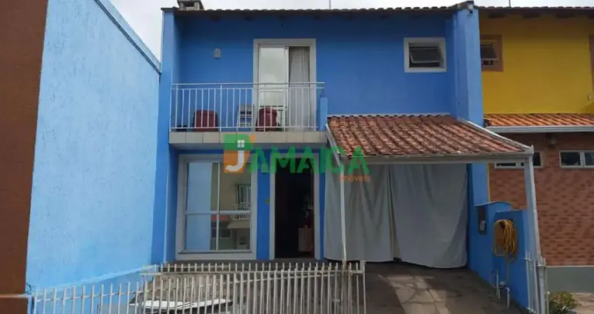 Sobrado Residencial com 3 Dormitórios em Curitiba (São Braz) – Financiamento Aceito - 5366