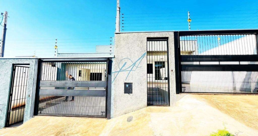 Casa à venda em Maringá, Parque Industrial, com 3 quartos, com 100 m²