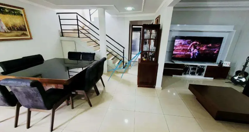Casa à venda em Maringá, Parque da Gávea, com 3 quartos, com 234 m²