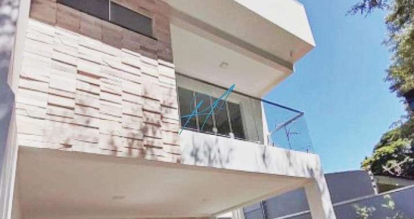 Casa à venda em Maringá, Jardim Internorte, com 3 quartos, com 199 m²
