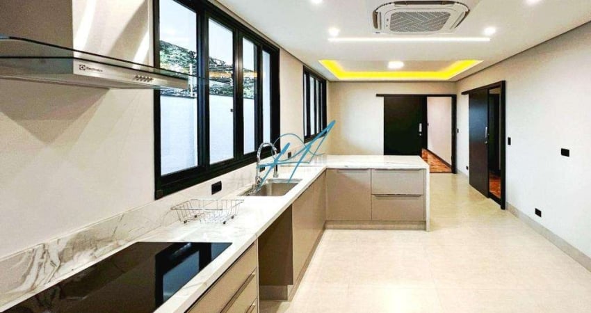 Casa à venda em Maringá, Zona 02, com 4 quartos, com 200 m²