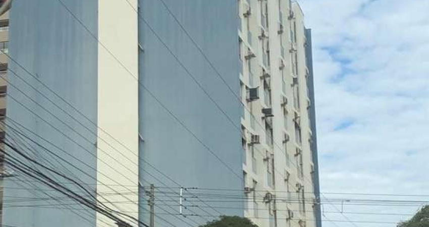 Sala comercial climatizada, ideal para escritórios ou consultórios. Bairro: Alto