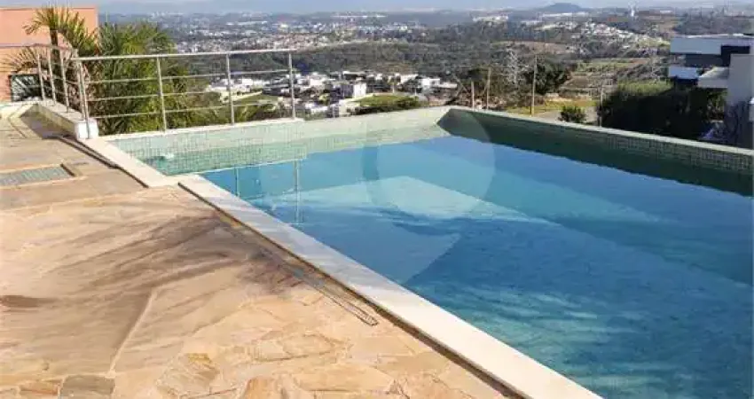 Casa à venda ou para alugar com 4 quartos, sendo 4 suítes, no condomínio campo de toscana, vinhedo - sp