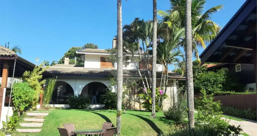 Casa  à venda com 4 quartos, sendo 2 suítes,  no condomínio estância marambaia, vinhedo - sp