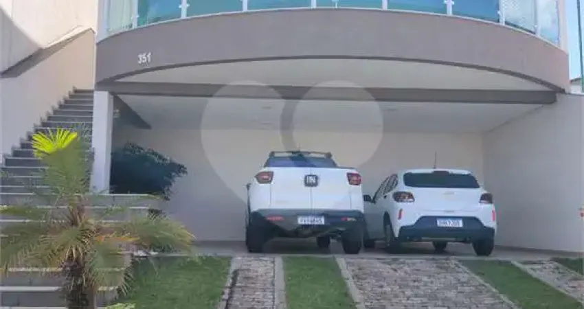 Casa à venda com 3 quartos, sendo 1 suíte, no condomínio reserva da mata, vinhedo - sp