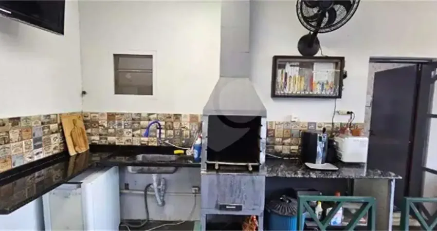 Casa à venda com 3 quartos, sendo 2 suítes, no condomínio vinhas da vista alegre - lado café, vinhedo - sp