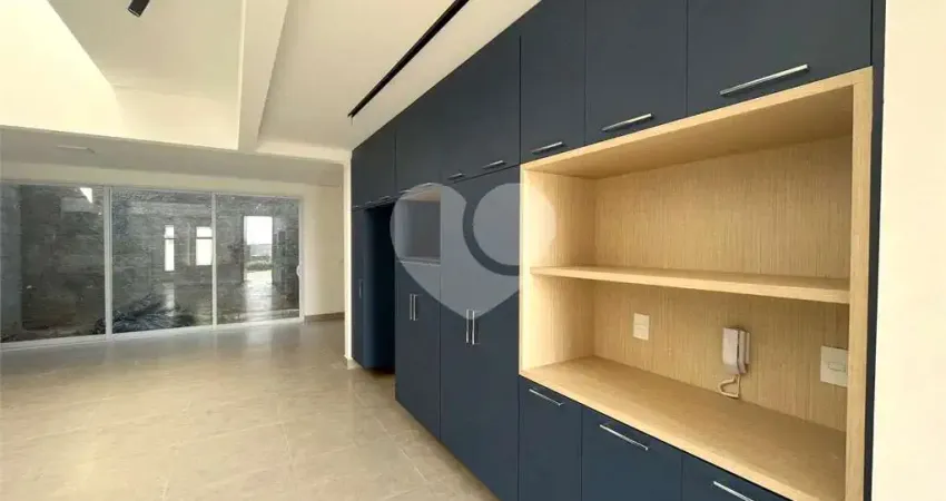 Casa  à venda ou para alugar com 3 quartos, sendo 3 suítes,  no condomínio quinta das parreiras, valinhos - sp