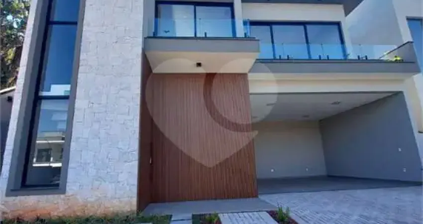 Casa à venda com 3 quartos, sendo 3 suítes, no condomínio reserva do itamaracá, valinhos - sp