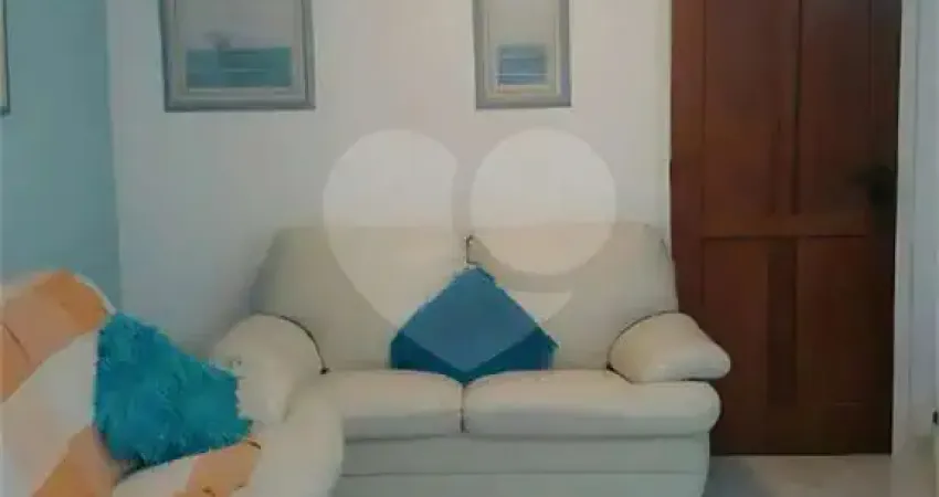 Duplex à venda com 2 quartos, sendo 1 suíte,  no condomínio villas de san fernando, bertioga - sp