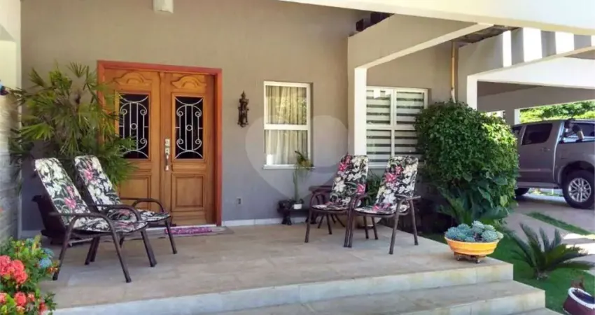 Casa  à venda com 5 quartos, sendo 4 suítes,  no condomínio reserva dos vinhedos, louveira - sp