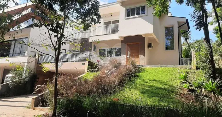 Casa à venda com 3 quartos, sendo 3 suítes, no condomínio villagio capriccio, louveira - sp