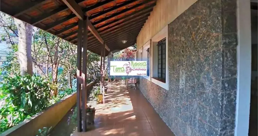 Casa com 5 quartos à venda na Rua Riachuelo, Centro, Vinhedo