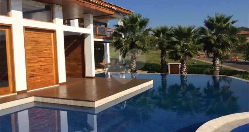 Casa  à venda com 5 quartos, sendo 5 suítes,  no condomínio fazenda da grama, itupeva - sp