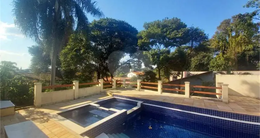 Casa  à venda com 5 quartos, sendo 1 suíte,  no condomínio estância marambaia, vinhedo - sp