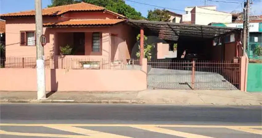 Casa com 4 quartos à venda na Avenida Paulista, Centro, Valinhos