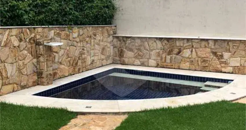 Casa à venda com 3 quartos, sendo 1 suíte, no condomínio fiorella, valinhos - sp