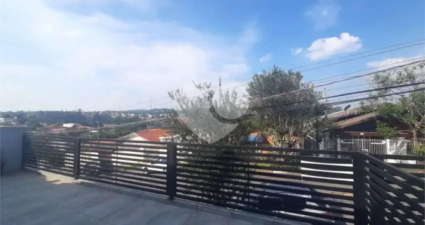 Casa térrea à venda com 3 quartos, sendo 1 suíte, no centro, vinhedo - sp