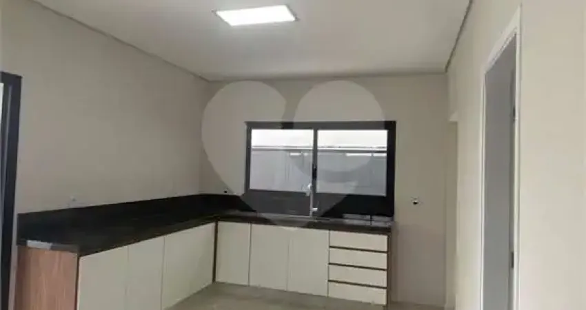 Casa  à venda com 3 quartos, sendo 3 suítes,  no condomínio residencial mont&apos;alcino, valinhos - sp